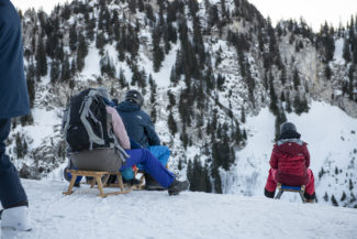 en groupe sur la piste de luge de Charmey